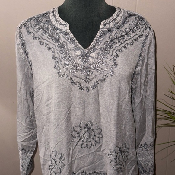 Studio West Apparel • Boho Tunic Blouse - Picture 9 of 10